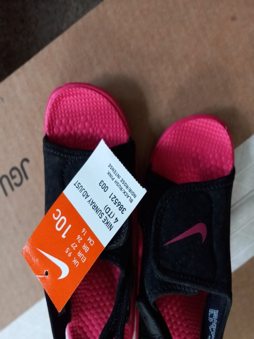 Nike Girls Sandals 10 new